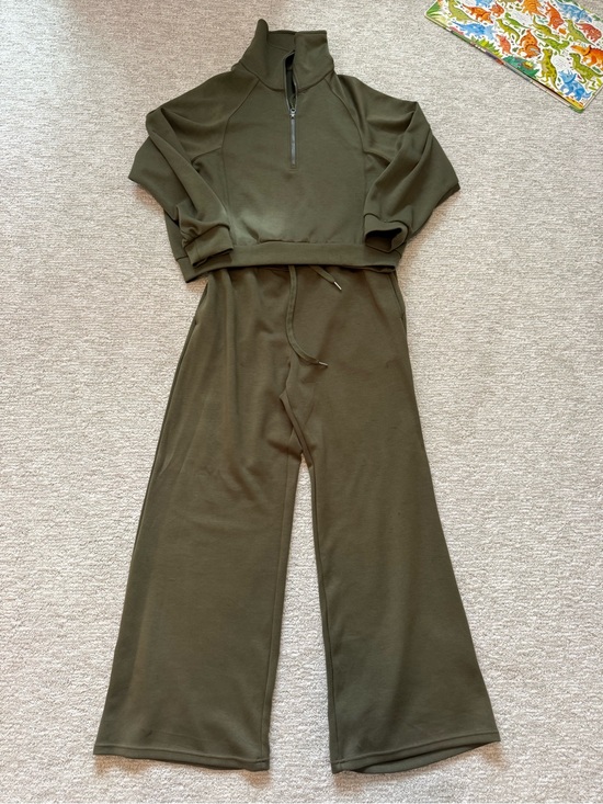 Suuksess Pants - Suuksess Wide-Leg Sweatpants and quarter Zip Set
